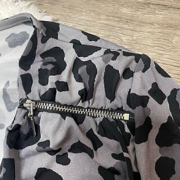 Lane Bryant Wrap Dress Grey Leopard Vneck Size 14/16 Comfy Non Iron - Picture 10 of 10